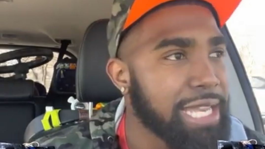 ⁣I RECOMMEND YOU DO A ALL FRUIT FAST 🍇AND DRINK H302 🥥 Fresh Fruit Juice WHILE ON MY 3 BITTERS❗️